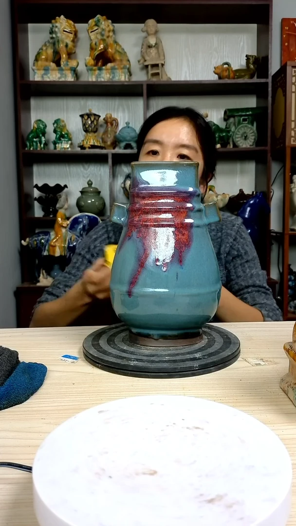 经典精美复古风格瓷器