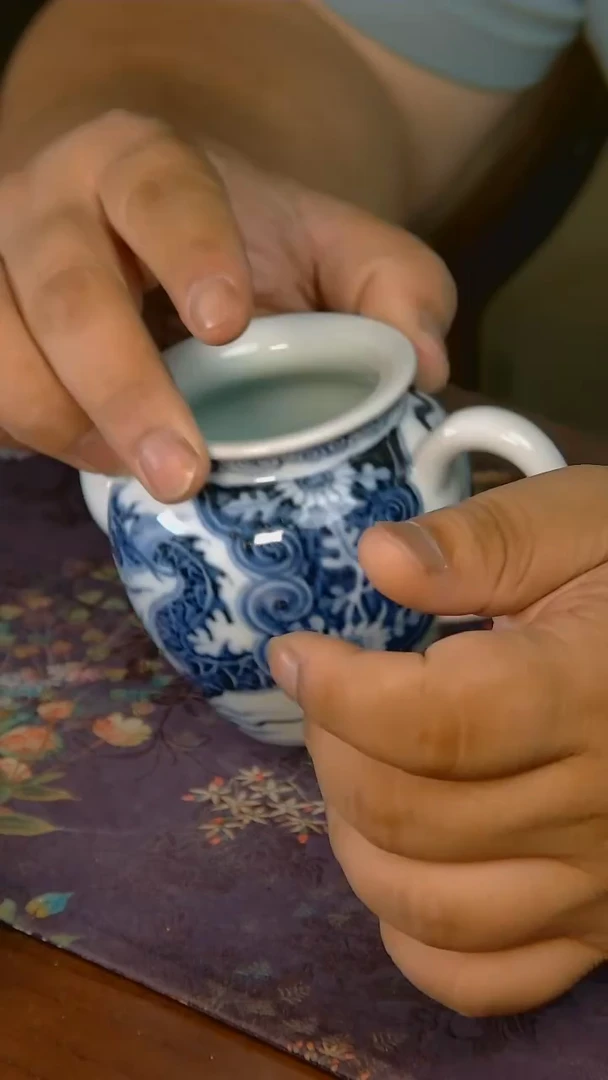 杯手工手绘杯杯很美丽