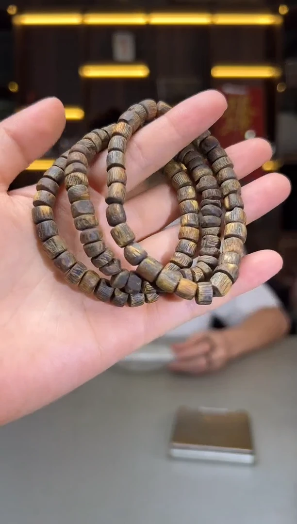 沉香沉香碎屑738号沉水随形07单圈碎屑香粉多样性发一7