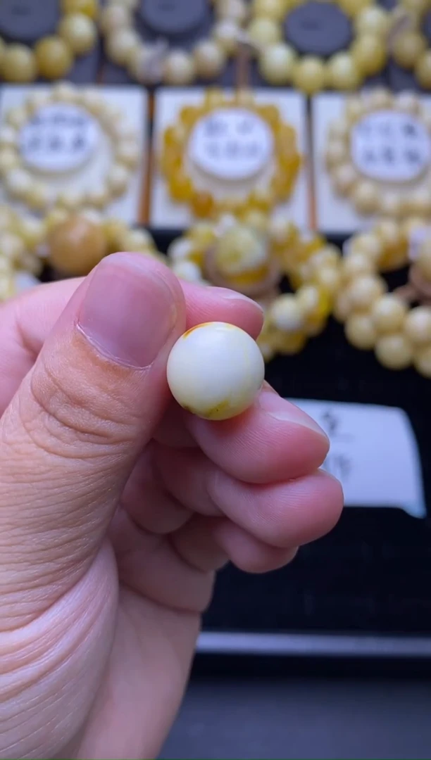 裸石琥珀未镶嵌 大小姐珠宝严选15