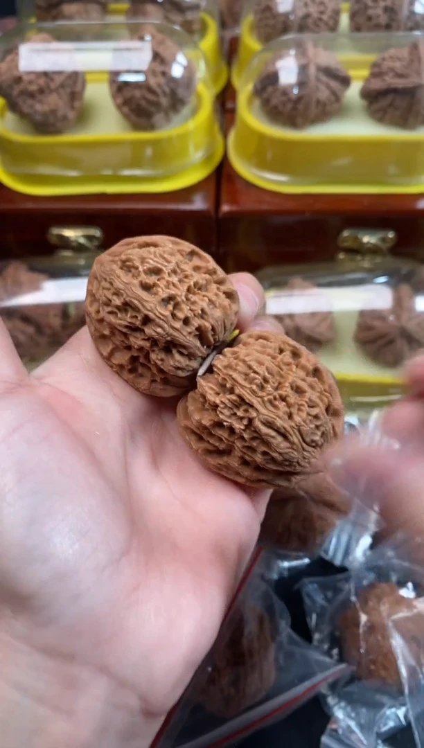 把件文玩核桃南疆石40尺s492