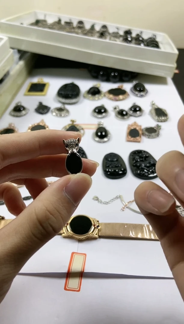 银S925镶嵌戒指翡翠1