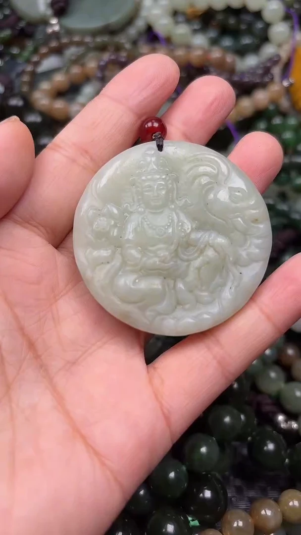 颈饰未镶嵌和田玉1