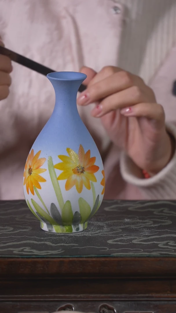 【闪购商品】摆件景德镇纯手工花瓶陶瓷