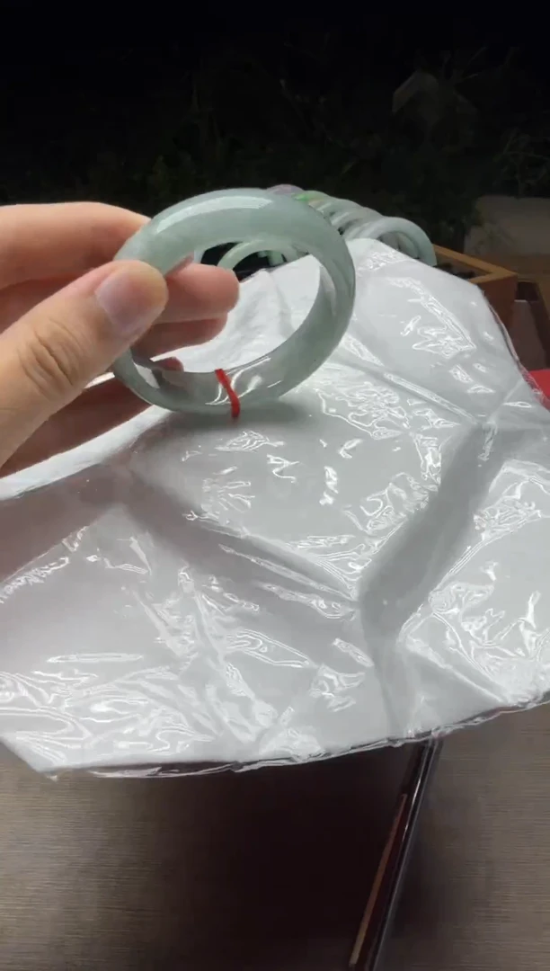 未镶嵌手镯翡翠B21