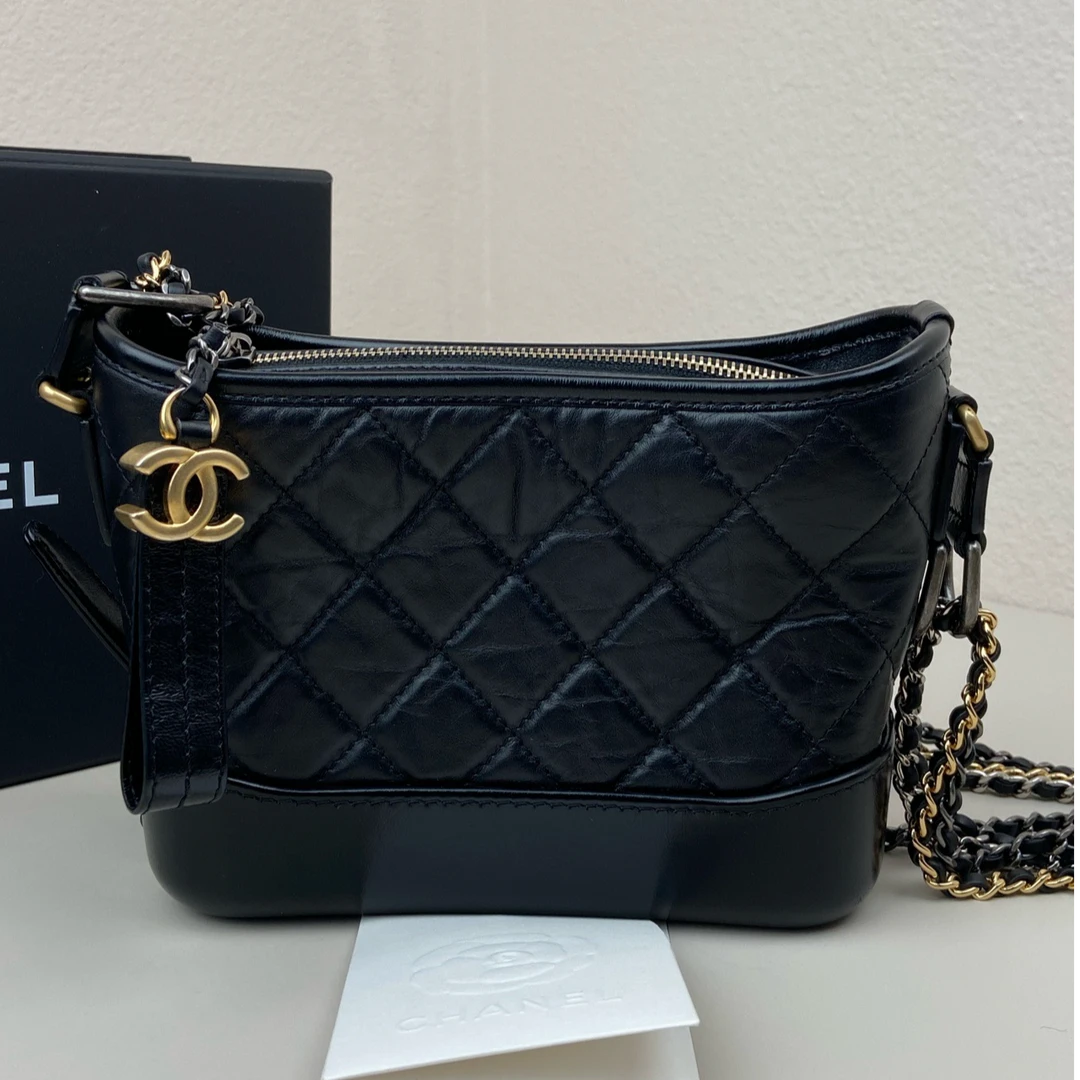 99新 Chanel/香奈儿 黑金油蜡皮流浪小号