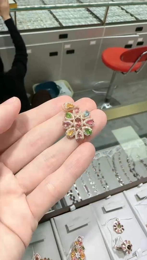 【闪购商品】碧玺颈饰银S925镶嵌设计款