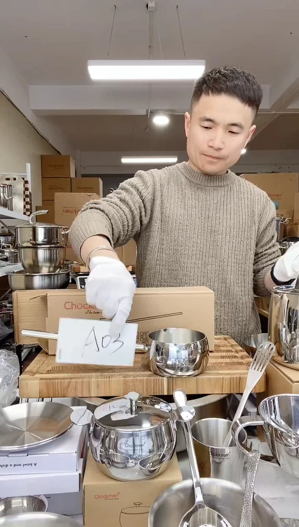 【闪购商品】A03 微瑕卓德铭加长柄泼油锅