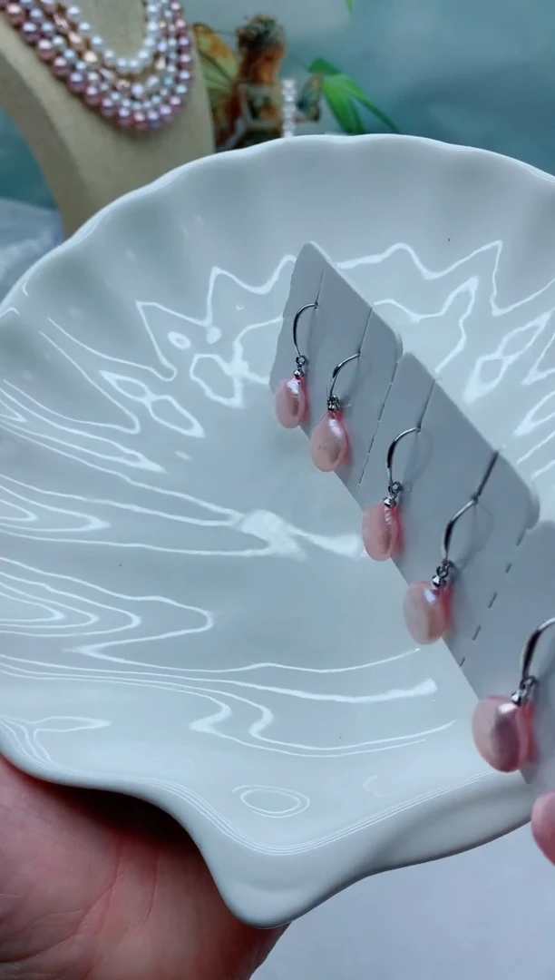 未镶嵌耳饰淡水珍珠多样性发其一（非无瑕）