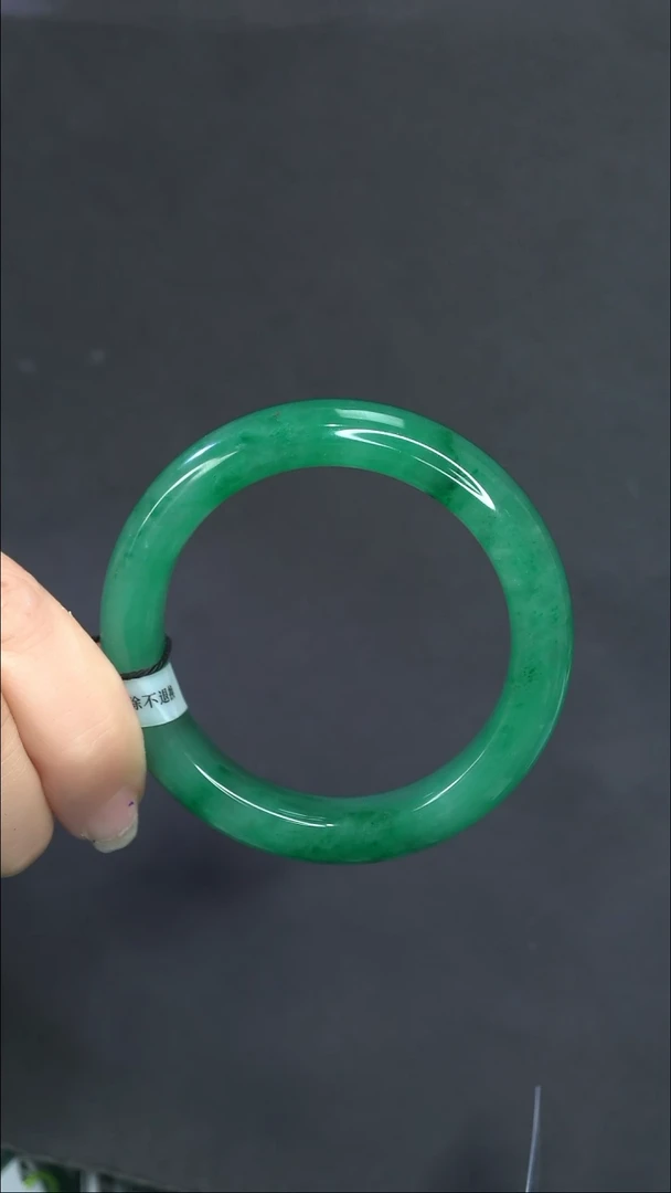 石英质玉手镯未镶嵌56/57