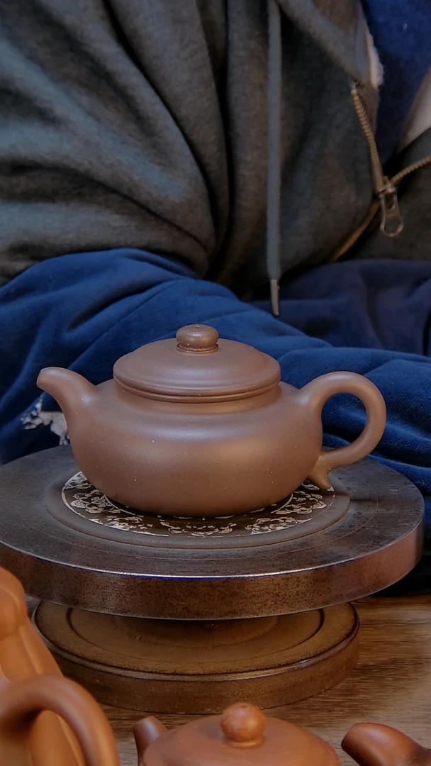 【闪购商品】紫砂茶宠紫泥仿古壶