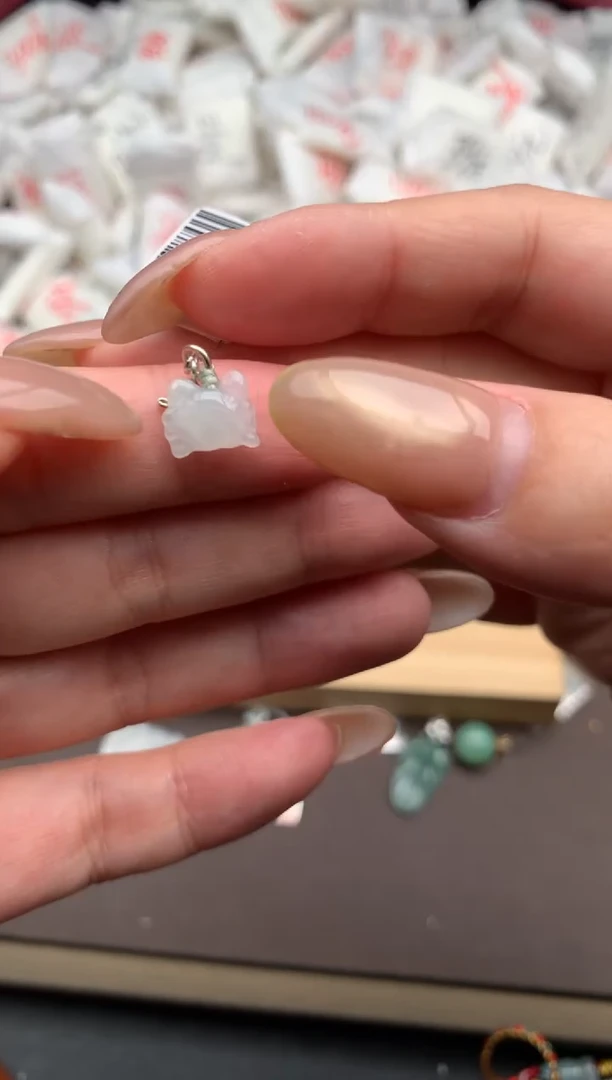 【闪购商品】翡翠挂件银S925镶嵌一