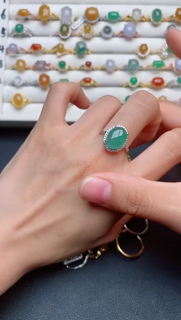 【闪购商品】翡翠戒指银S925镶嵌...........