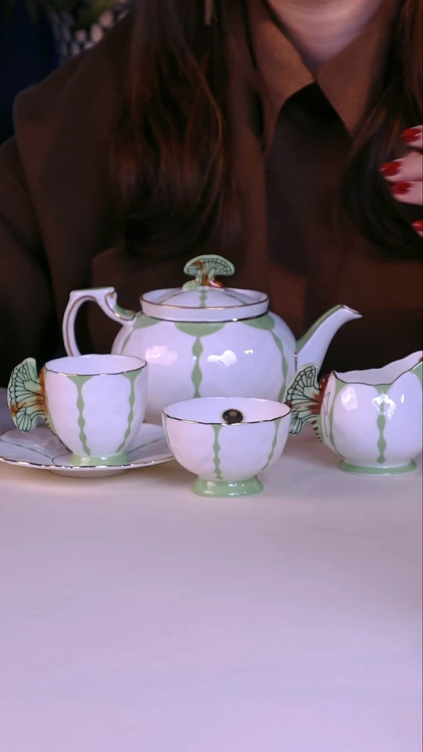 每天九点开播（ 蝴蝶一套