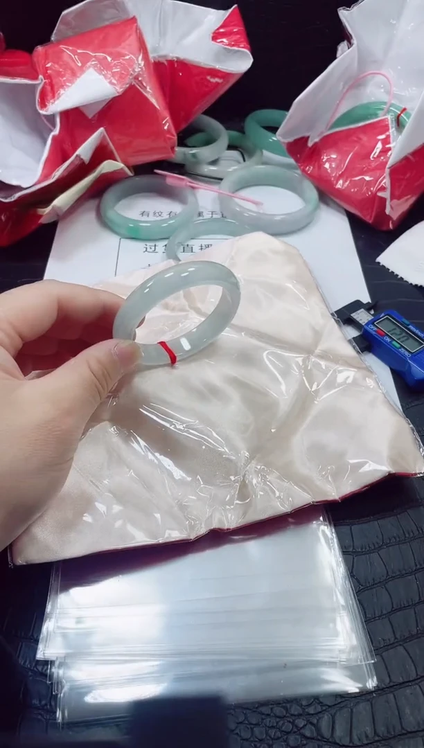 非金属无小哥75号手镯53.5圈口