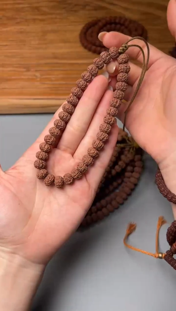 吊坠金刚菩提老树王手持