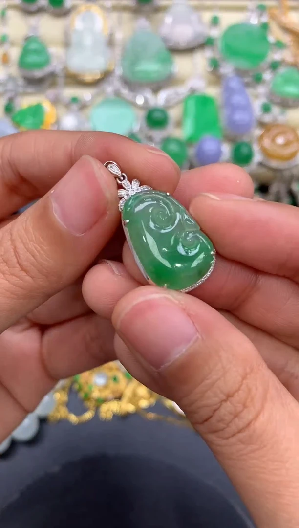 【闪购商品】翡翠颈饰18K金镶嵌138-中国好珍宝