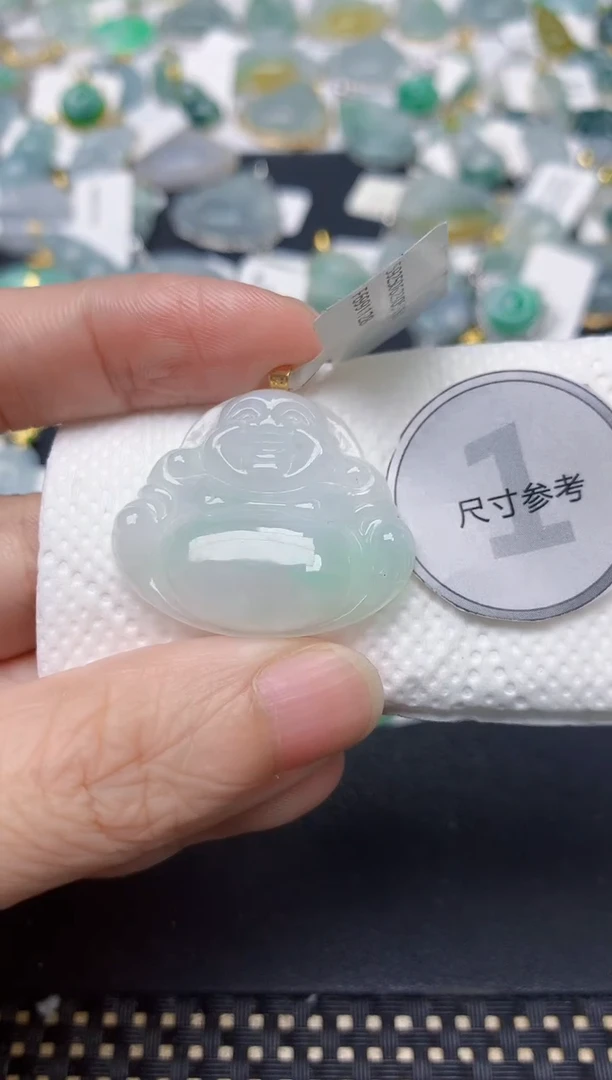 颈饰18K金镶嵌翡翠天然缅甸A货翡翠
