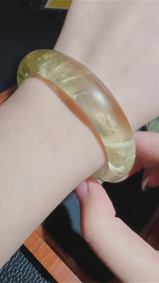 水晶手镯未镶嵌百***选手镯