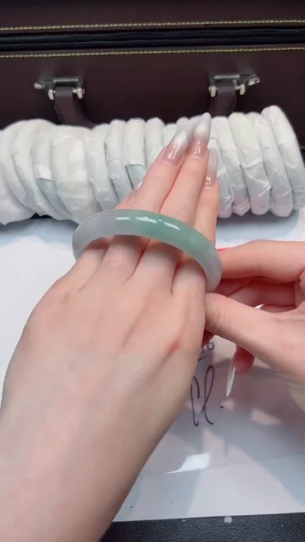 未镶嵌手镯翡翠默认有瑕，no退换-107