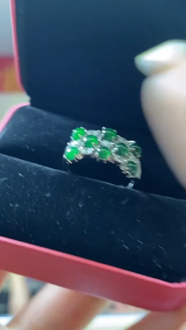颈饰未镶嵌翡翠********12