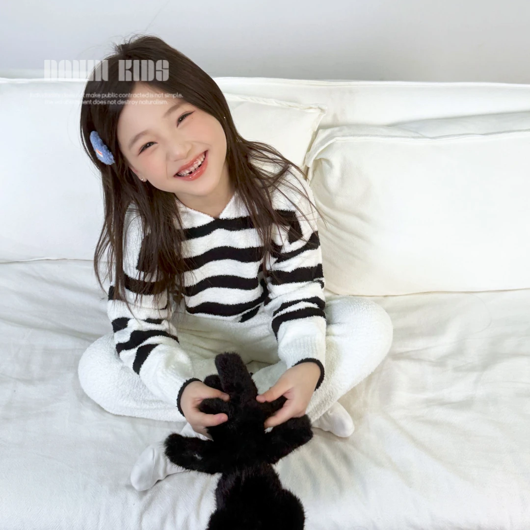 嗒囜【移动暖被罐】毛绒亲肤儿童长袖上衣长裤家居服两件套睡衣套装