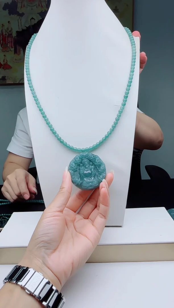 颈饰未镶嵌翡翠1111111111