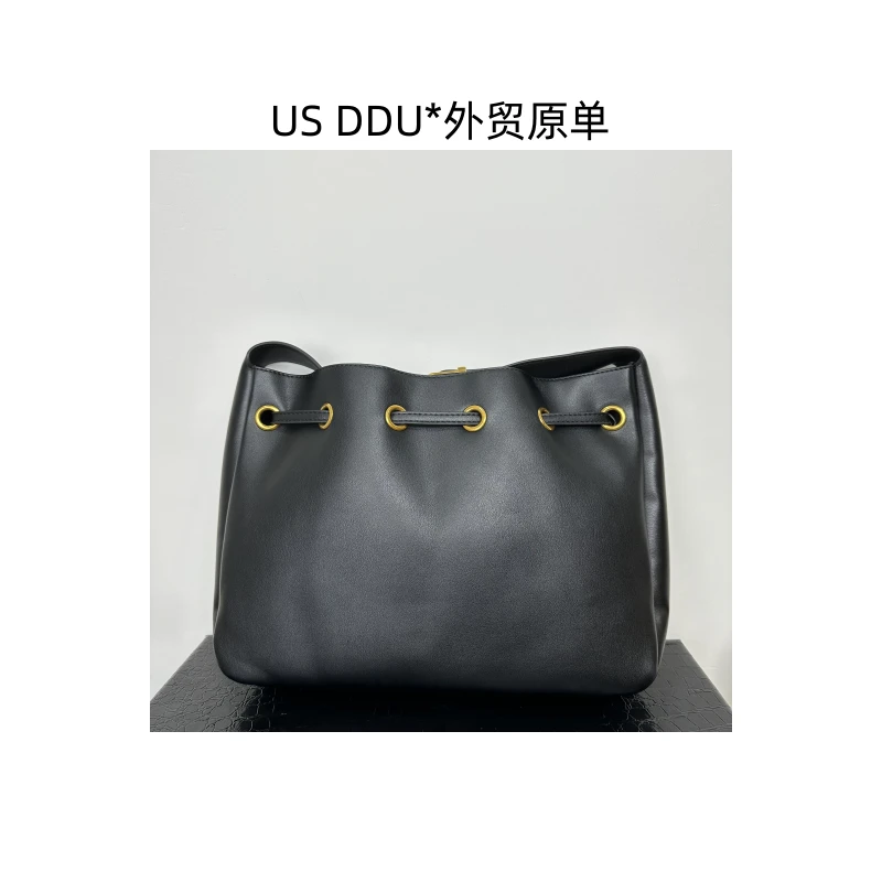 A1 黑色抽绳水桶时尚百搭女包9975/H001