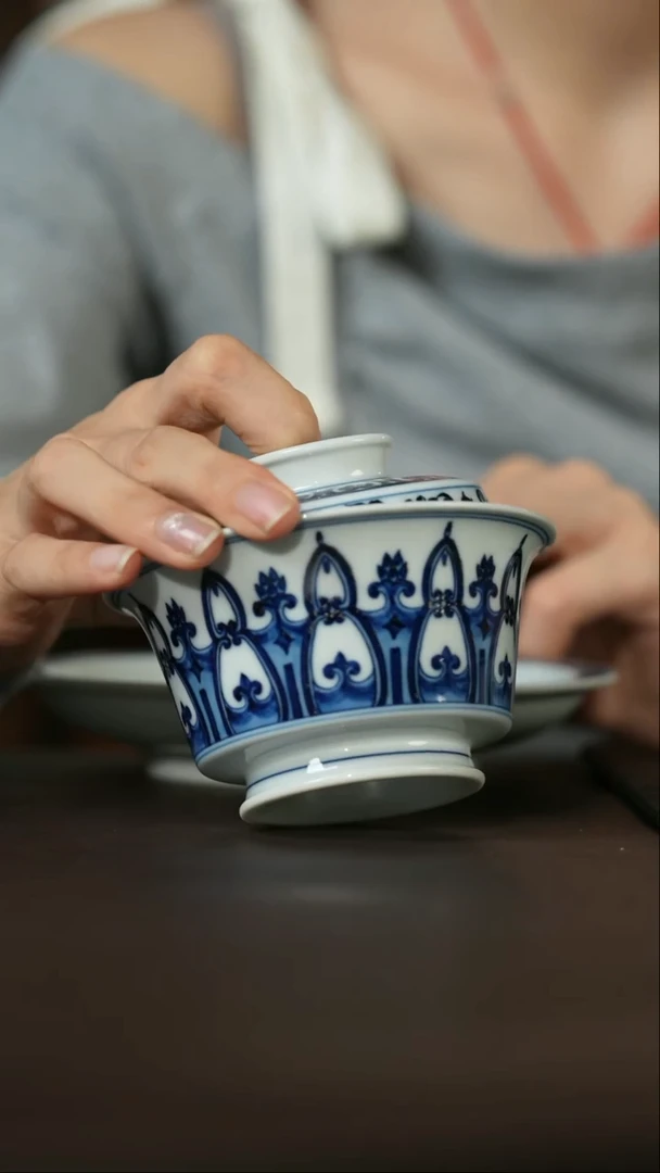 集美茶空间青花柴窑马蹄宝相盖碗