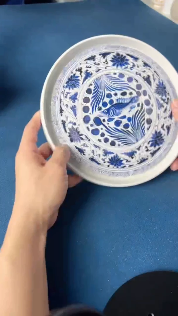 青花鱼藻纹茶盘26