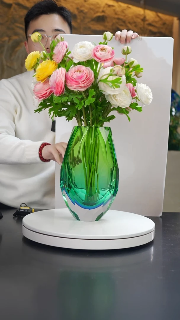 摆件蓝绿色钻石切面花器