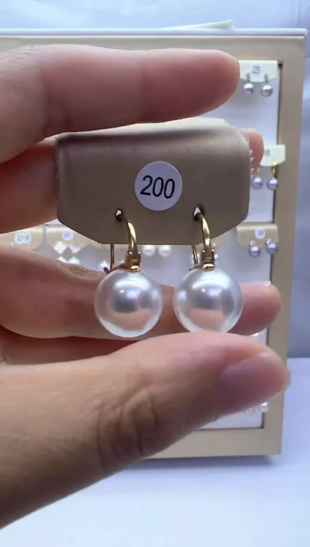 银S925镶嵌淡水珍珠耳饰200