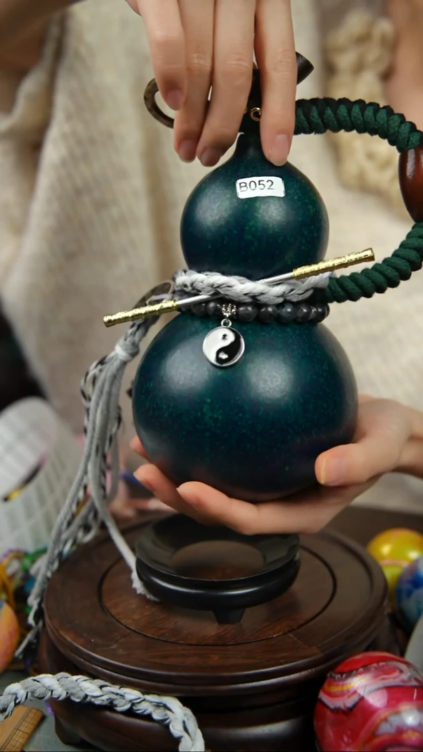 妙*52号500ml左右非遗大漆酒葫芦