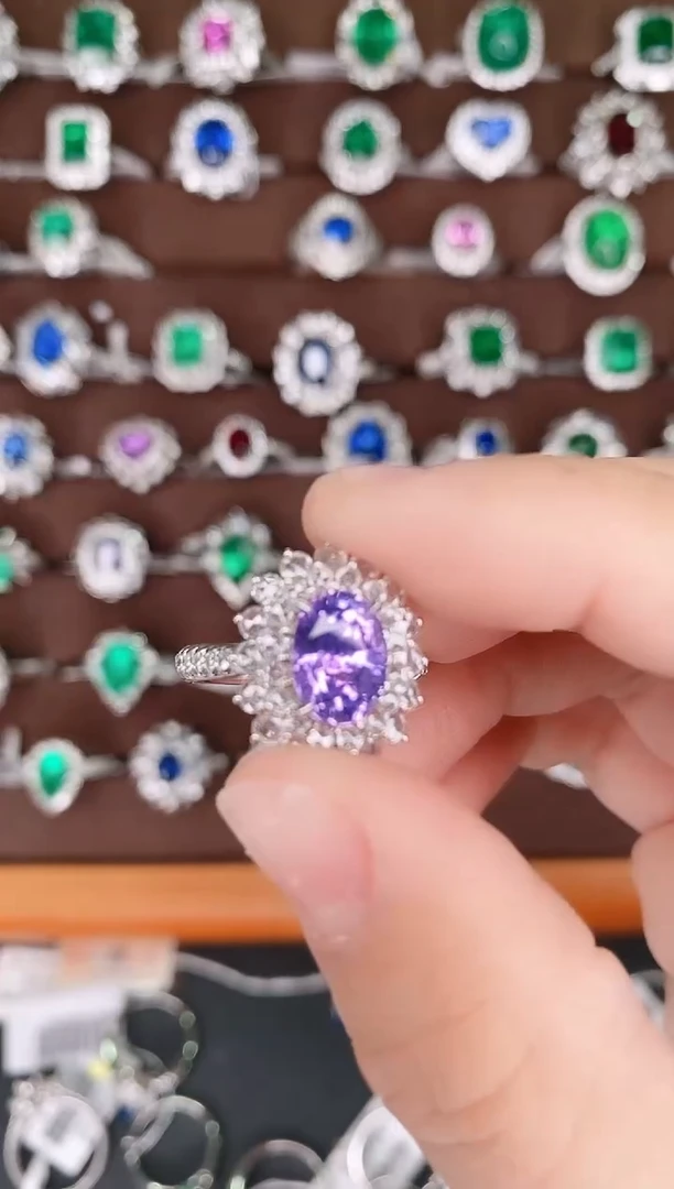 【闪购商品】彩色蓝宝石18K金戒指18K金镶嵌1