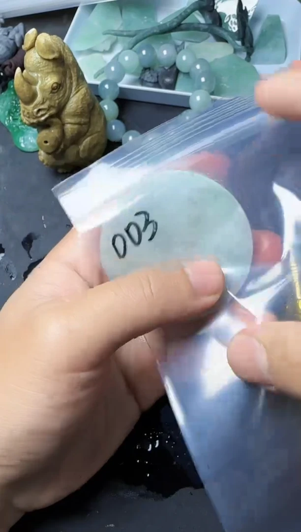 【闪购商品】翡翠挂件未镶嵌003翡翠