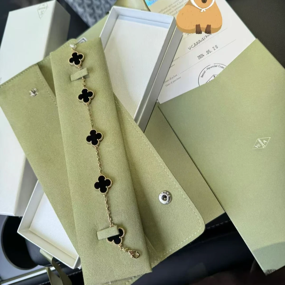 95新 梵克雅宝 坤球奢选梵克雅宝五黑花手链