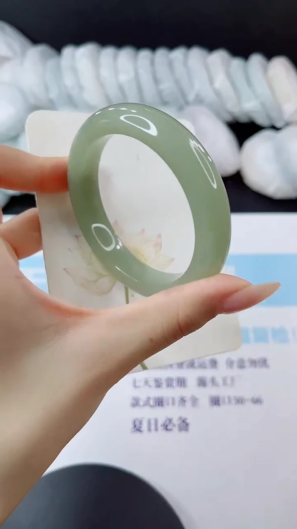 未镶嵌手镯石英质玉多样性发货L440