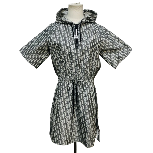 妃鱼/迪奥/聚酯纤维/连衣裙/95新/凡2/11