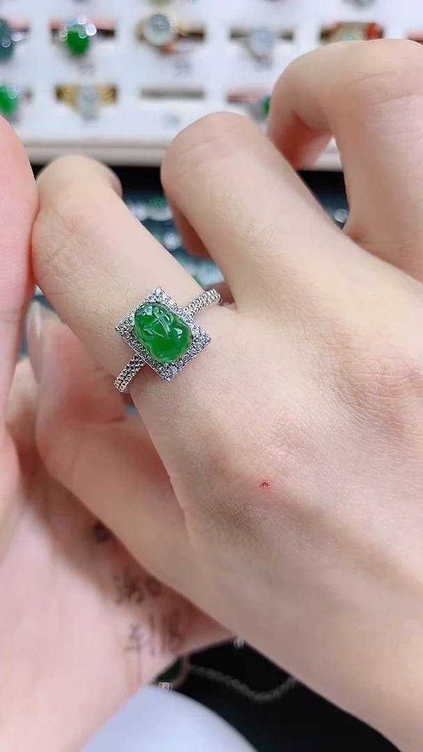 银S925镶嵌戒指翡翠天然翡翠