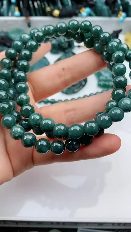 【闪购商品】翡翠颈饰未镶嵌