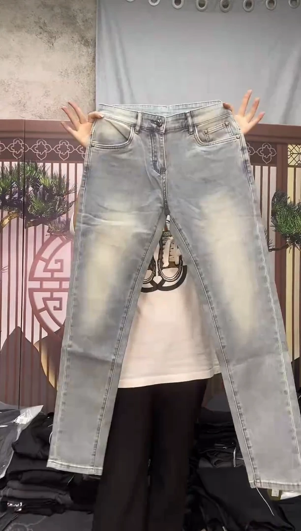 四季款牛仔裤29码