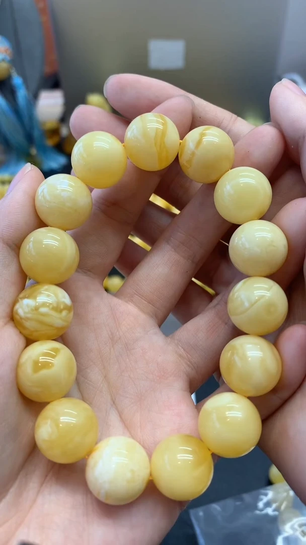 未镶嵌琥珀珠宝奇石2010