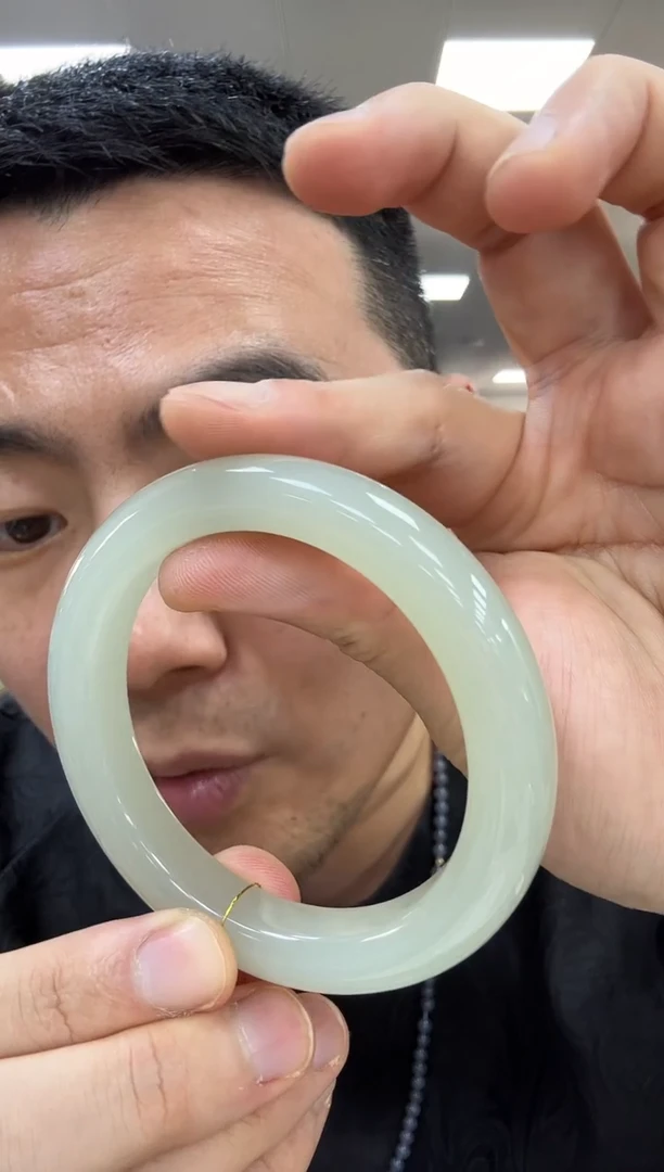 未镶嵌手镯和田玉60  015