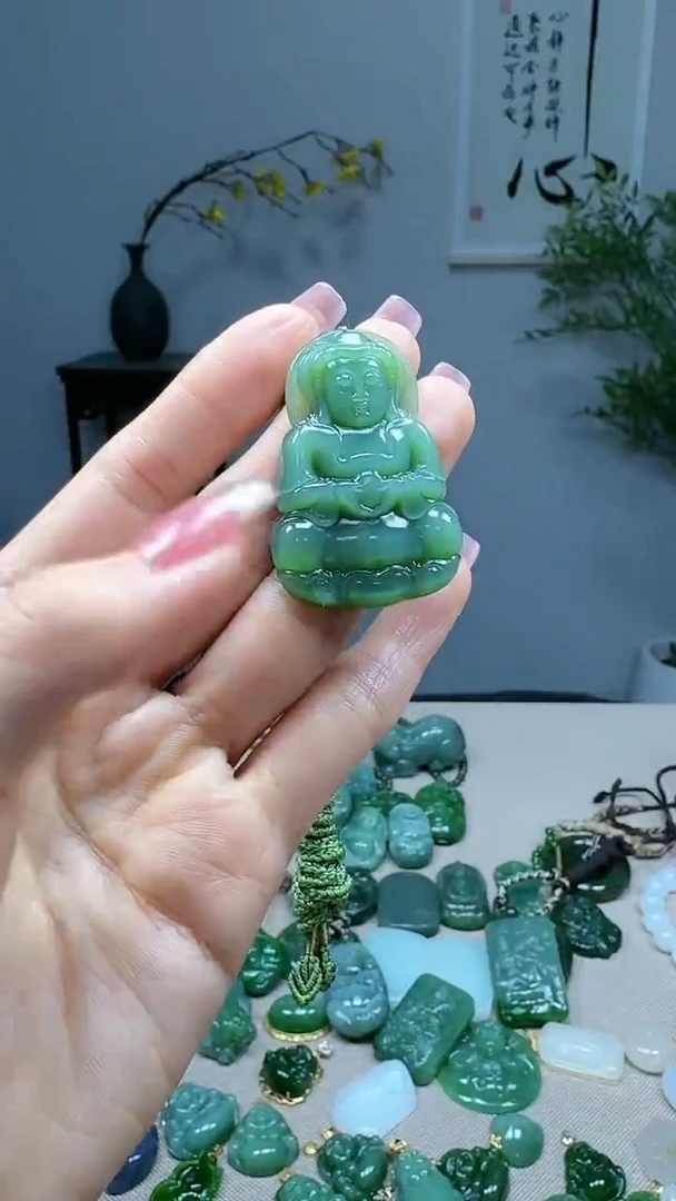 未镶嵌和田玉挂件1