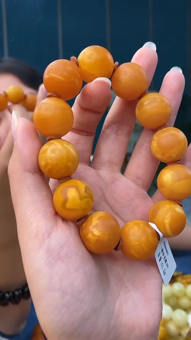 裸石琥珀未镶嵌1/4多样性发其一121