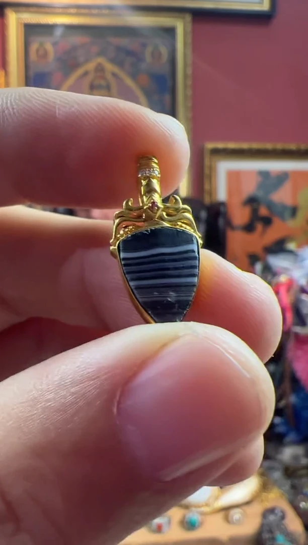 18K金镶嵌.玛瑙/玉髓21号  玛瑙侧挂配饰套装ylp