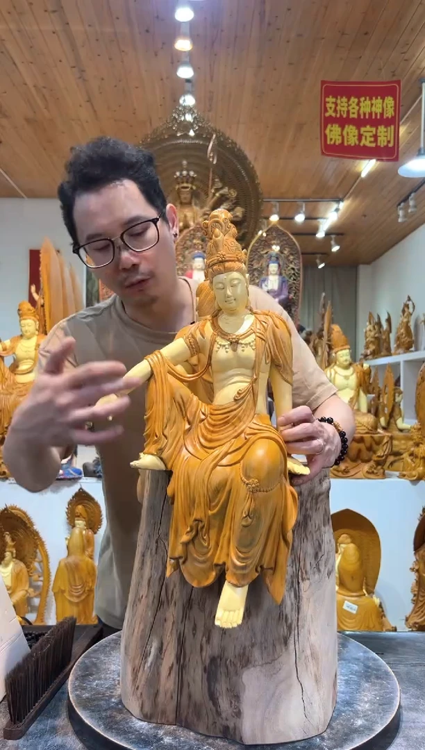 香樟木木雕款请贵包退 抢！