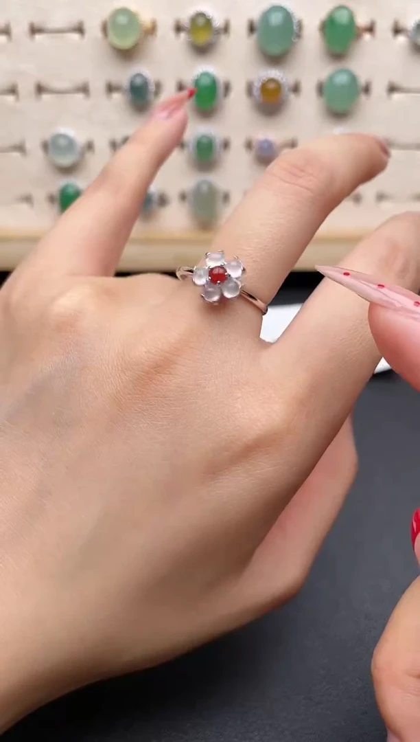 【闪购商品】翡翠戒指银S925镶嵌一物一证一礼盒