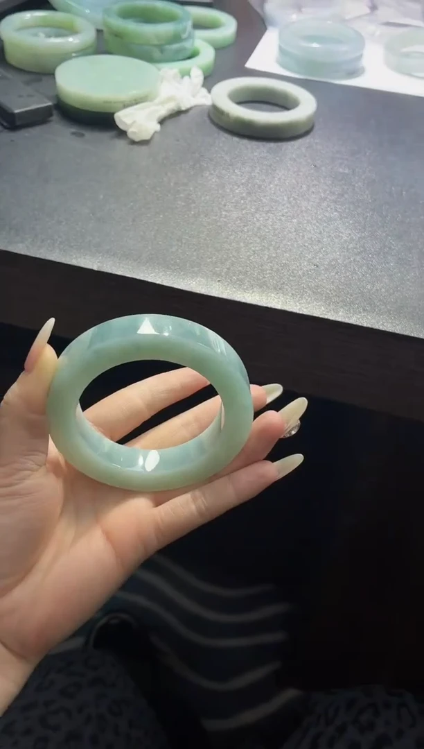 未镶嵌手镯定制翡翠嘟*手镯DDX/发一件