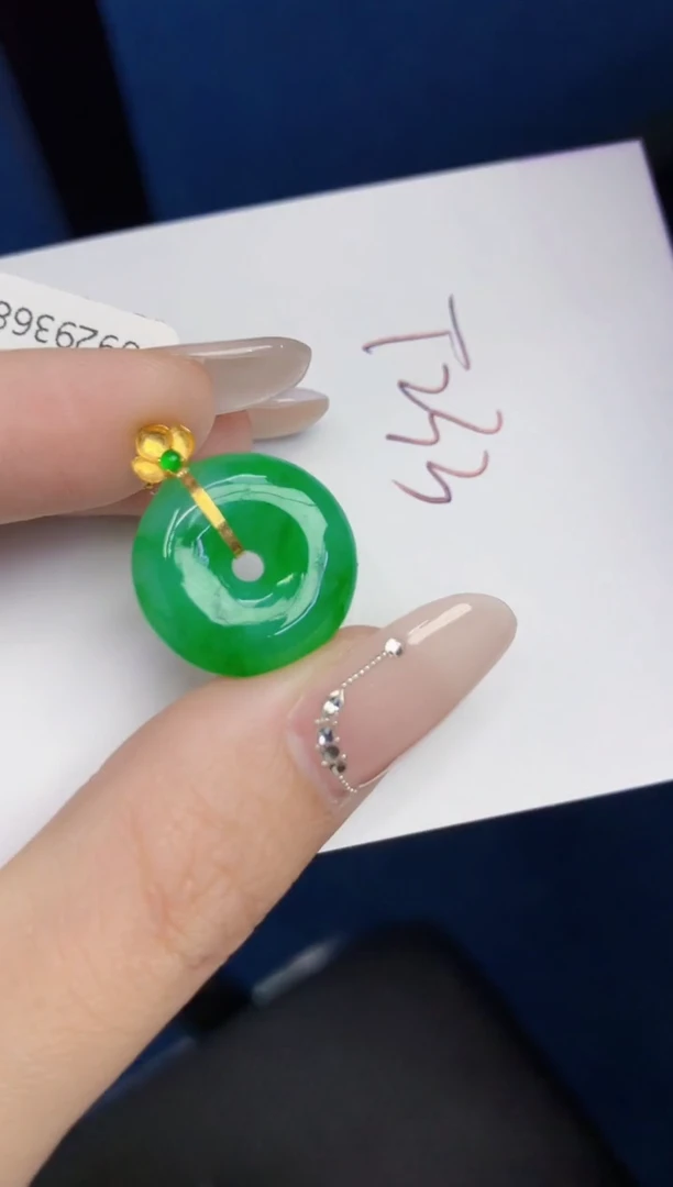 翡翠18K金镶嵌颈饰天然缅甸翡翠A货